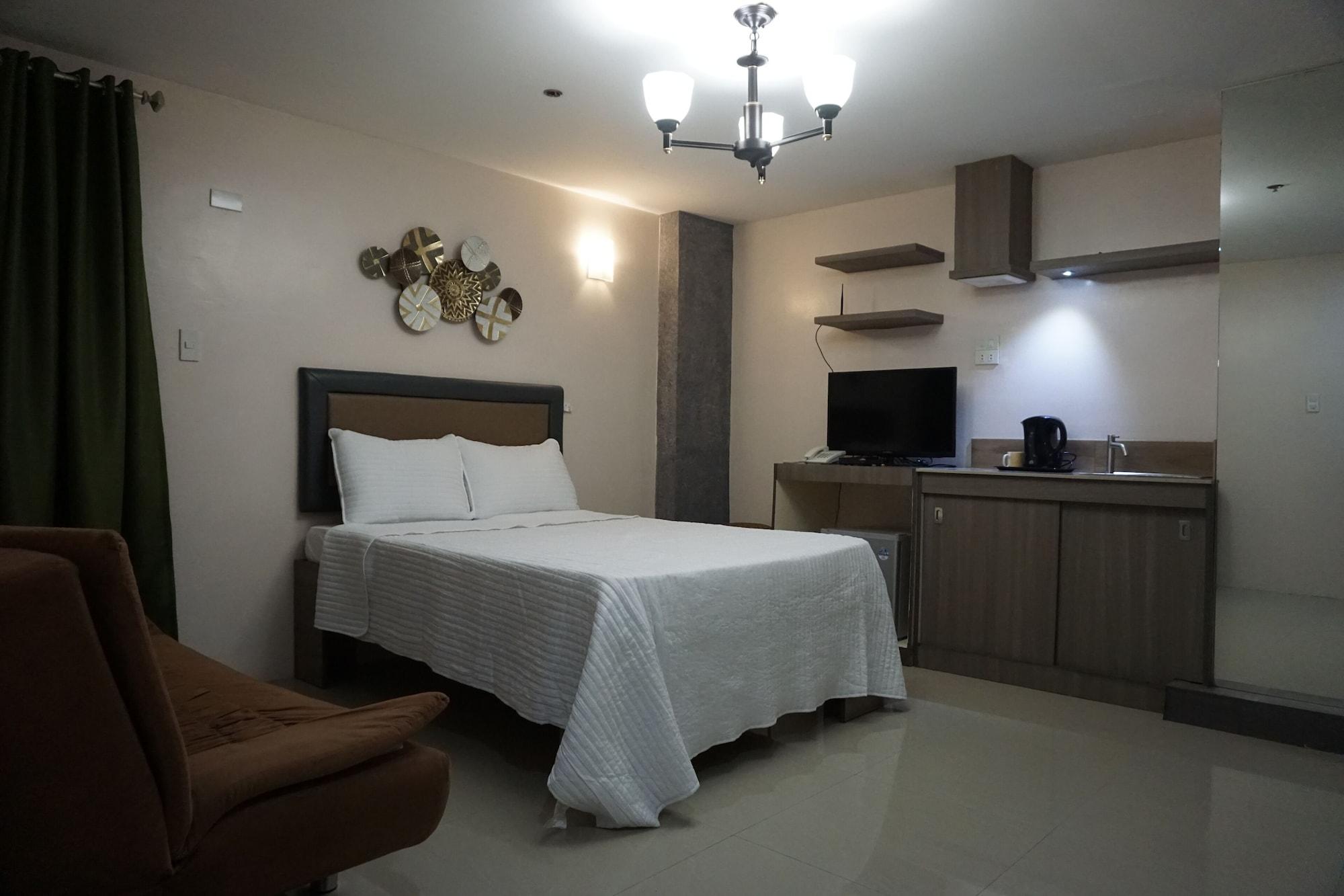 The Shila Philla Hotel Makati City Exterior photo